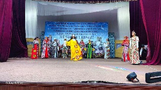 "Milliy liboslar namoyishi" loyihasi doirasida konsert dasturi tashkil etildi.